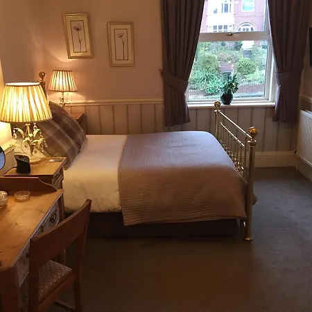 Bishops Guest Gasthuis 5*